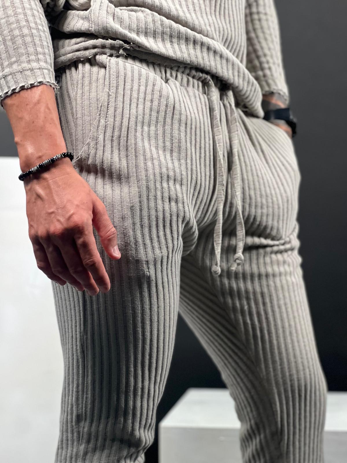 Long striped linen pants, recommended to order one size up.