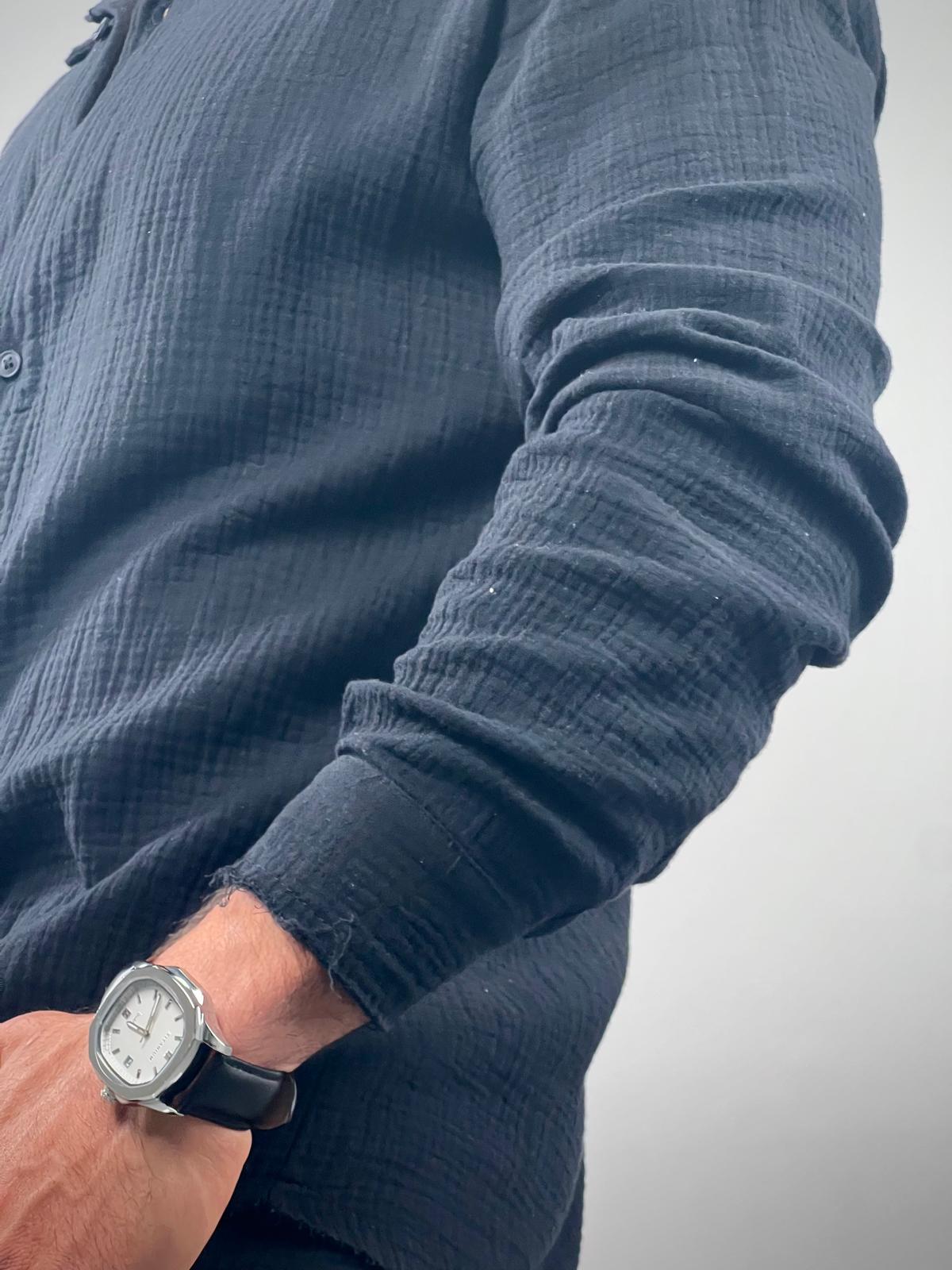 Soft linen button-up shirt with long sleeves, Soliton collection