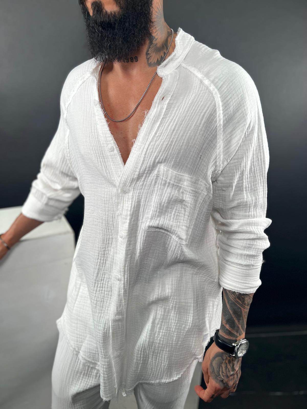 Button-up Shirt with Mandarin Collar in Oversized Style, Made from High-Quality Linen – Part of the Soliton Collection