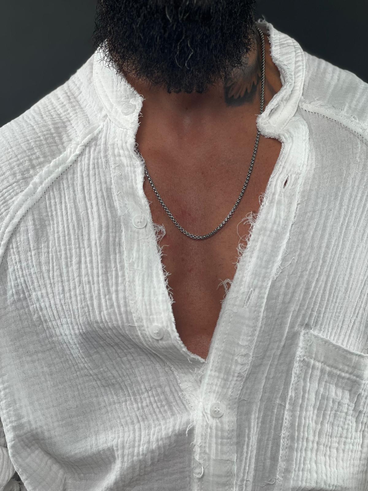 Button-up Shirt with Mandarin Collar in Oversized Style, Made from High-Quality Linen – Part of the Soliton Collection