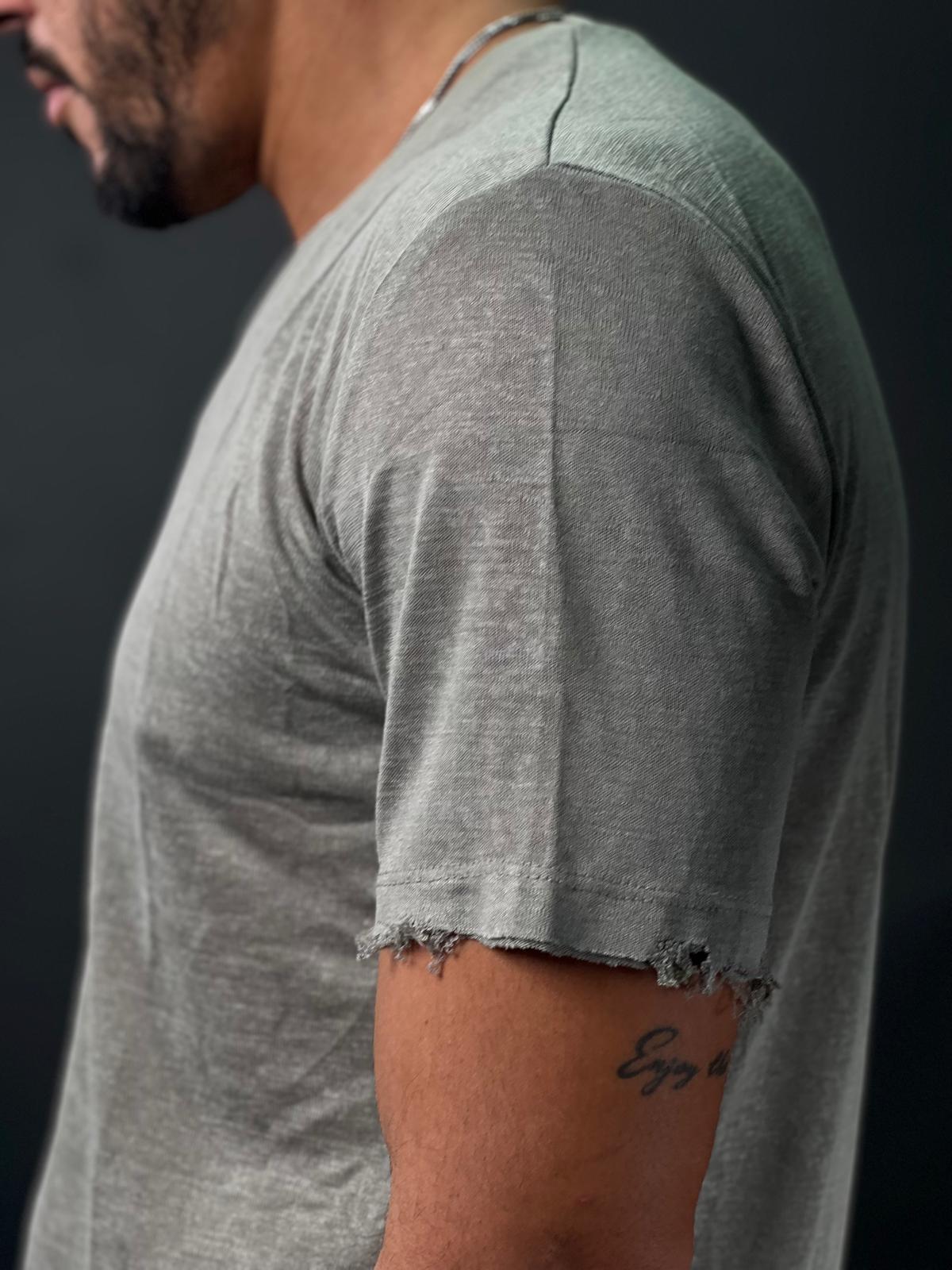 Linen shirt for men with an open neck  in an innovative design-Mielo Collection