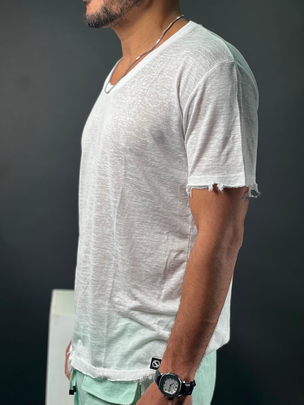 Linen shirt for men with an open neck  in an innovative design-Mielo Collection