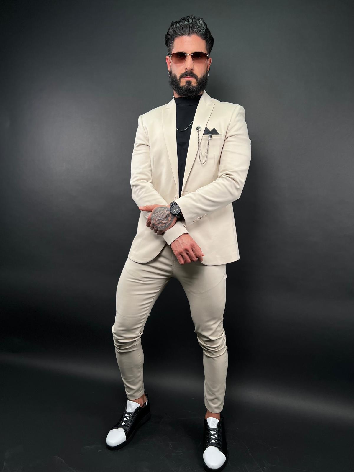 SWAG69 Groom Fit Luxe suit jacket detail, slim tailored fit